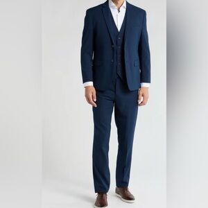 Nordstrom signature wool 3 piece suit 56 R NEW